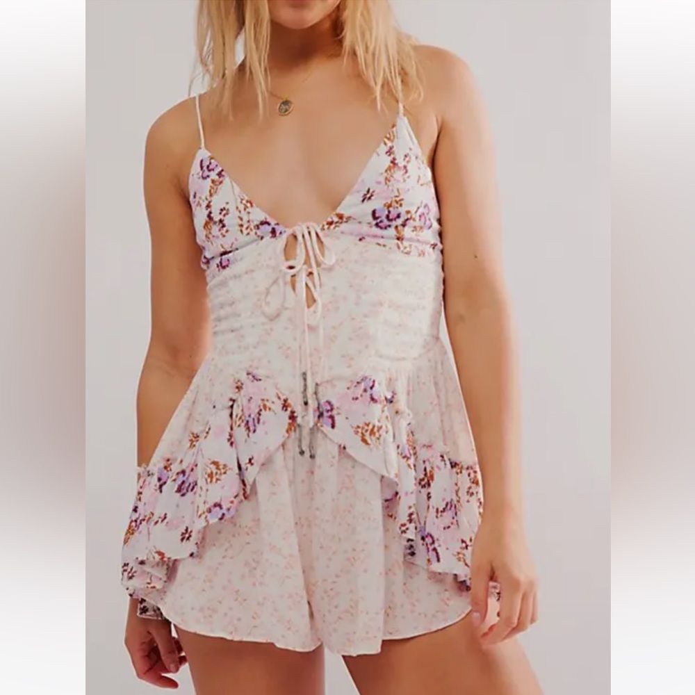 Free People Brielle Floral Playsuit Romper XS- NWT